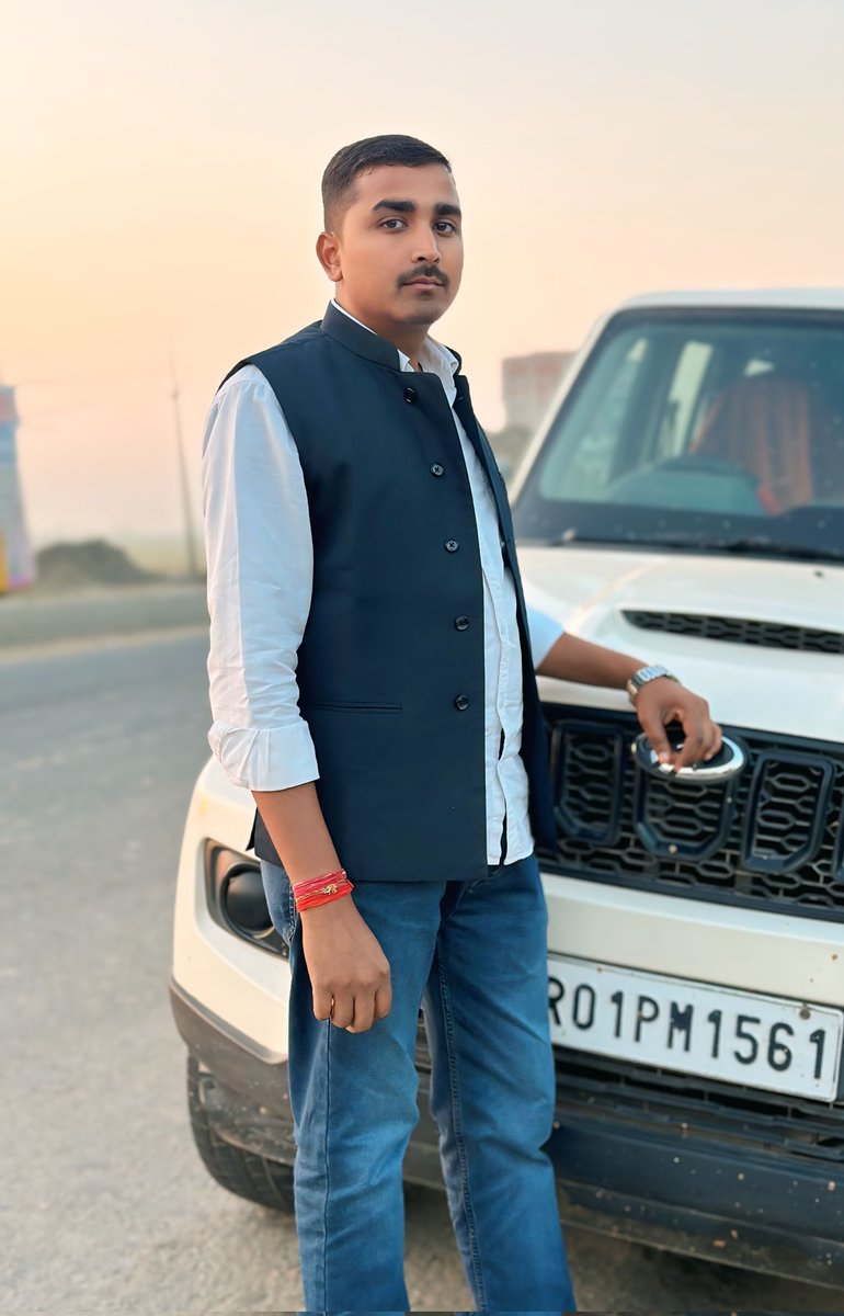 paramendr's tweet image. मैं कोई विकल्प नहीं, प्राथमिकता हूँ , समझ गए तो ठीक वरना मेरा स्वाभिमान सर्वोपरि है।