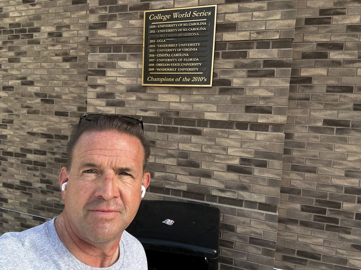 Michael T. Benson tweet media