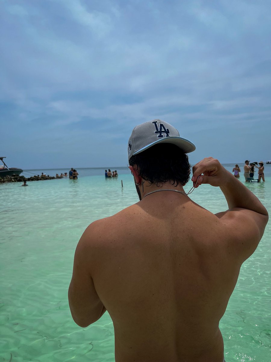 Listo, El Pollo tweet media