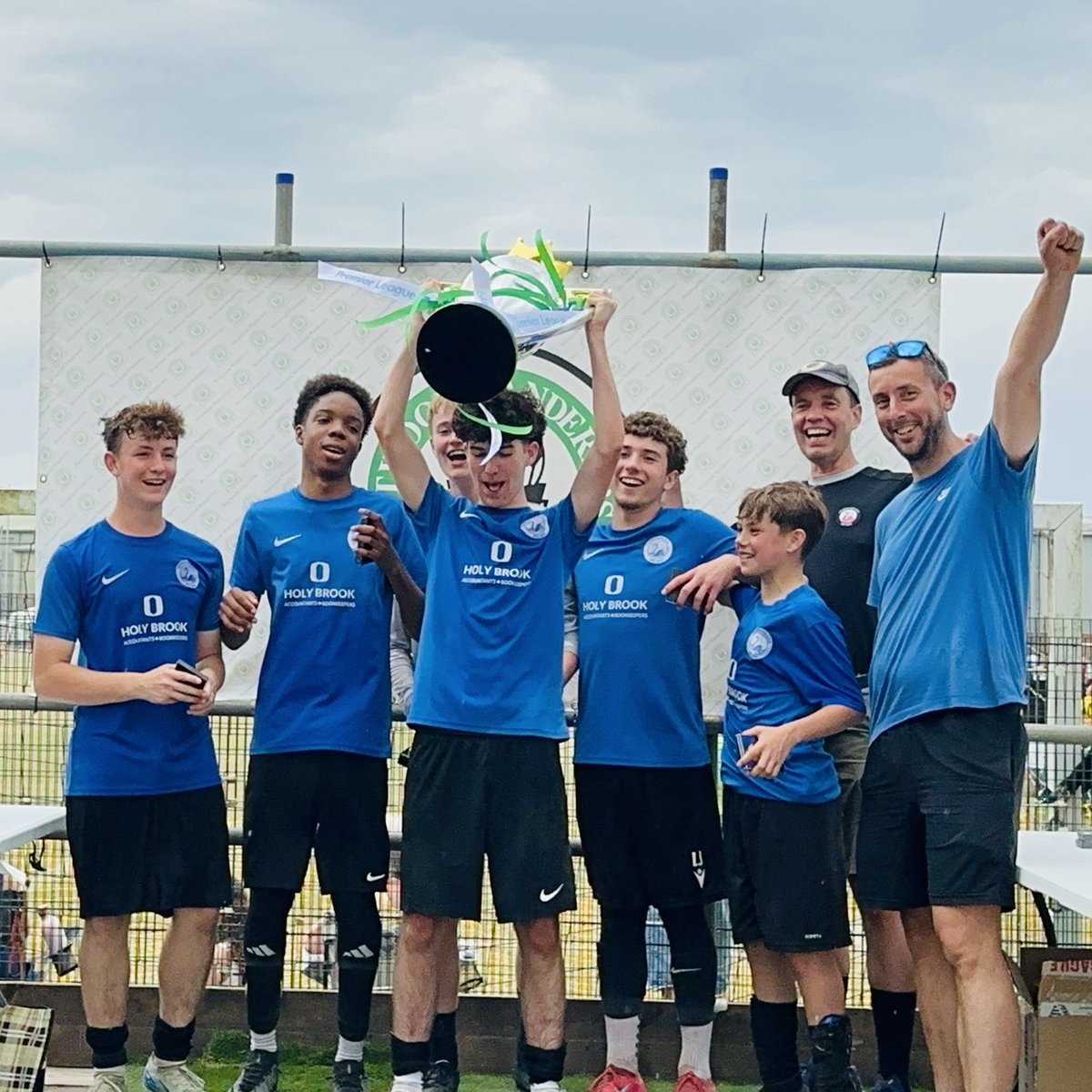 Caversham AFC tweet media