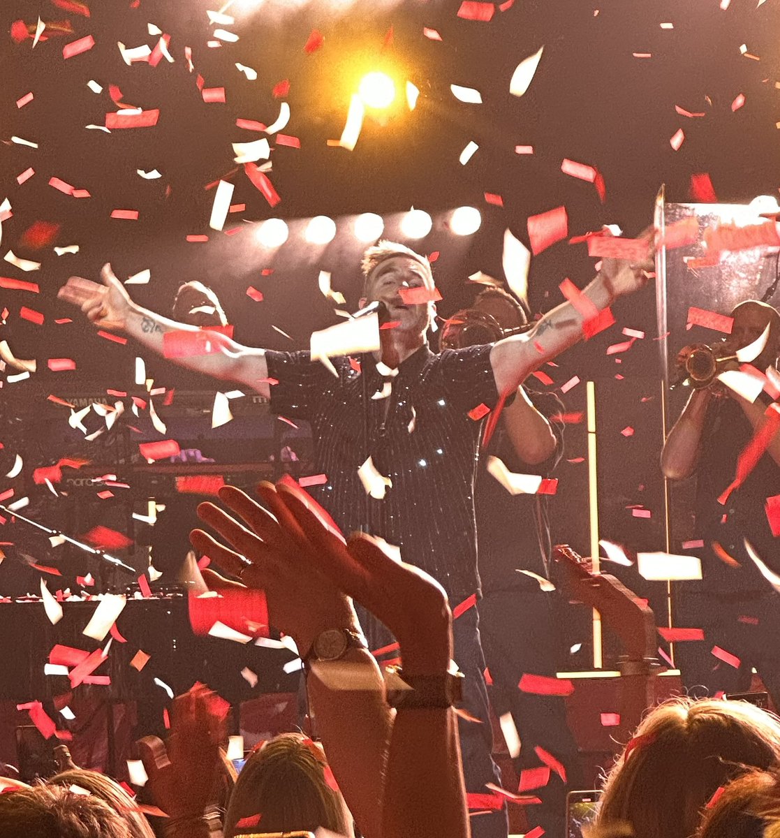 ⫩🎶 Ali 💃🏻❤️💙 🎶⫩ tweet media