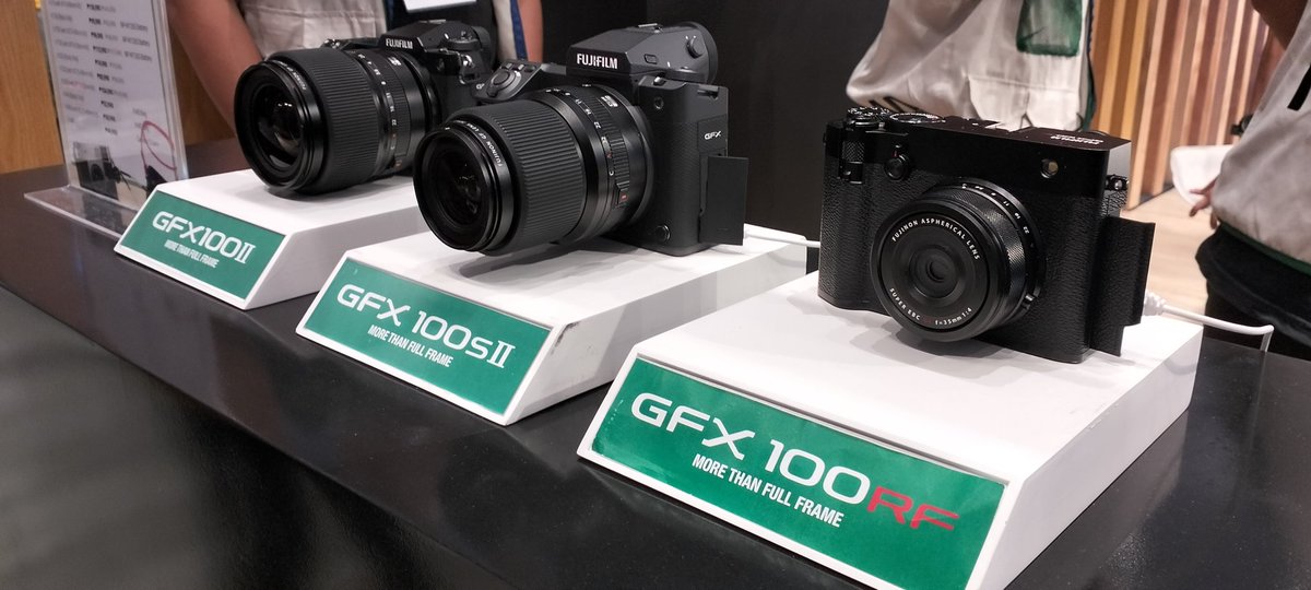 MorteJude's tweet photo. @jjmmli Just some #fujifilm #cameras from a 20-22 June 2025 #HenrysCamerasPhotoFiesta2025 camera event at a mall in Makati City, #Philippines 🇵🇭 , J.
Enjoy 😊
#FavoritePhotoOfTheWeek https://t.co/3U5cT1IGbC