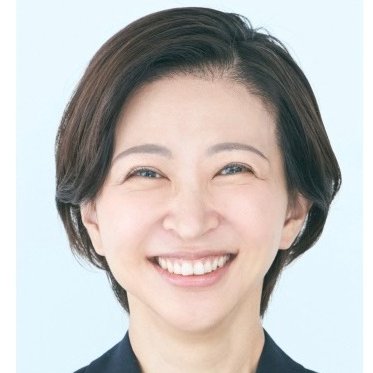 inbouron66's tweet photo. と言っても、さとうさおりは"目覚めた系"のガチ陰謀論者ではなく、情弱やオッサンを釣るタイプのビジネス陰謀論者。

選挙に出るか出ないかを除けば、陰謀論者としては深田萌絵と同類。 https://t.co/L2DQLrMJi5