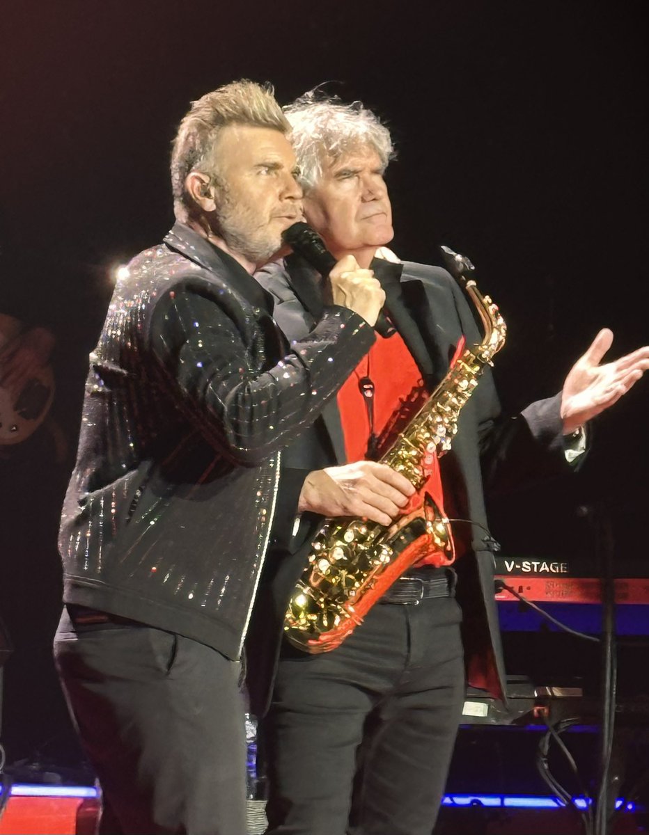 ⫩🎶 Ali 💃🏻❤️💙 🎶⫩ tweet media