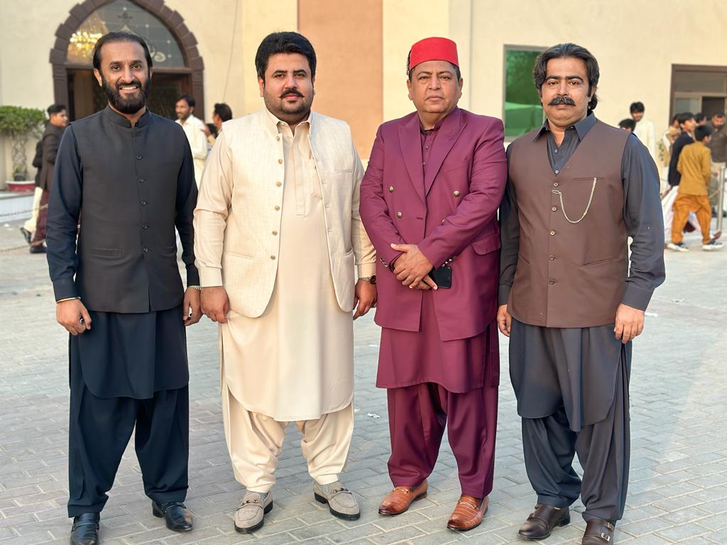 INSHALLHA IRAN WILL BE VICTORIOUS, WE ALL ARE WITH IRAN, IRAN IS OUR GREATEST MUSLIM ISLAMIC BROTHER. ALL UMMHA MUSLIM ISLAMIC WORLD MUST UNITE AGAINST CRUELTY AGGRESSION AND BRUTALITY OF 
SATAN DEVIL CRUEL ISRAEL. 
FROM PAKISTAN 🇵🇰