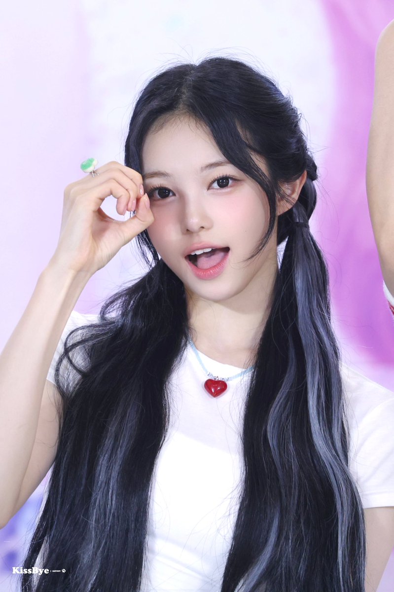 kissbye0's tweet image. 250622
Love

#IAN #이안 #Hearts2Hearts #하츠투하츠