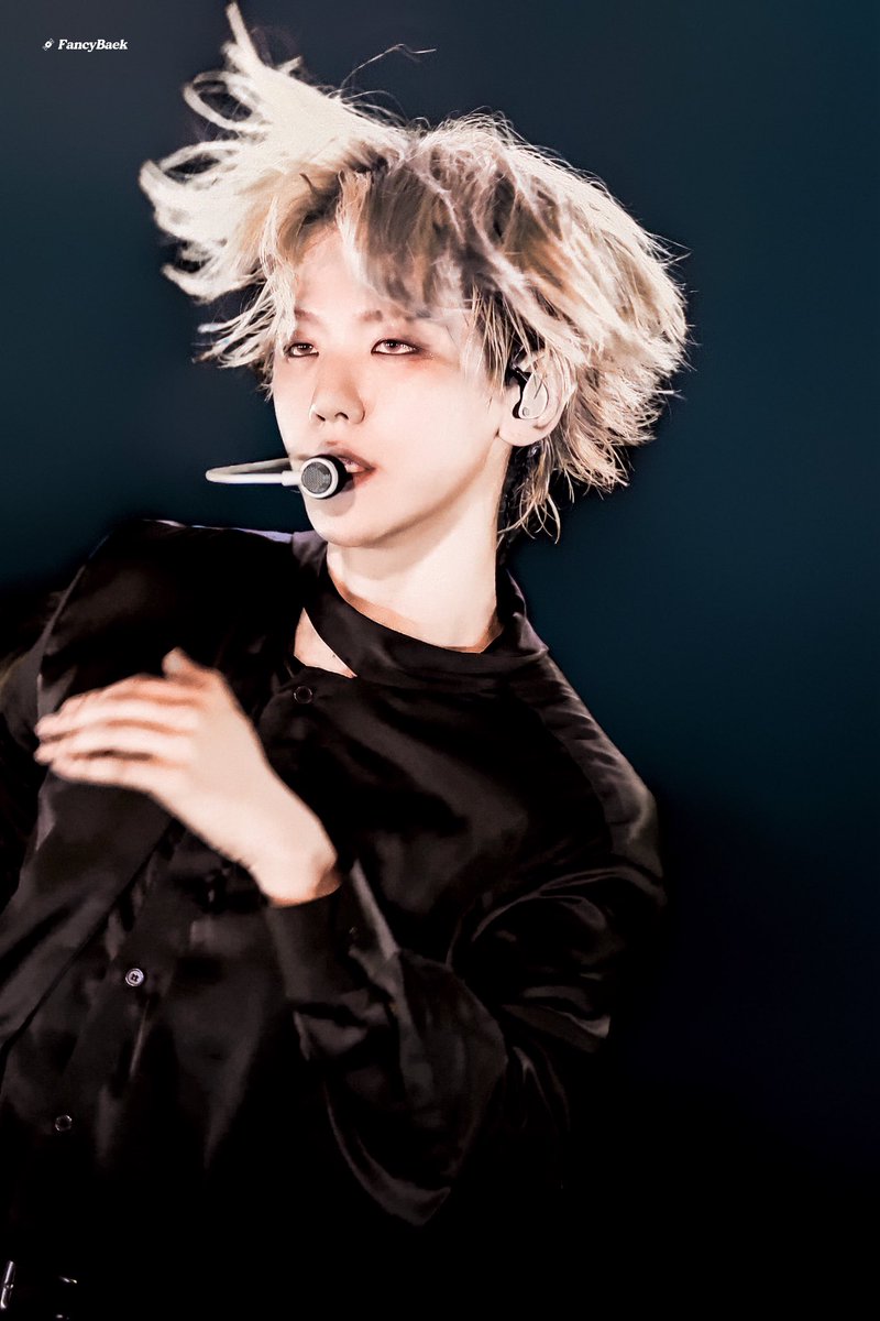 FancyBaek tweet media