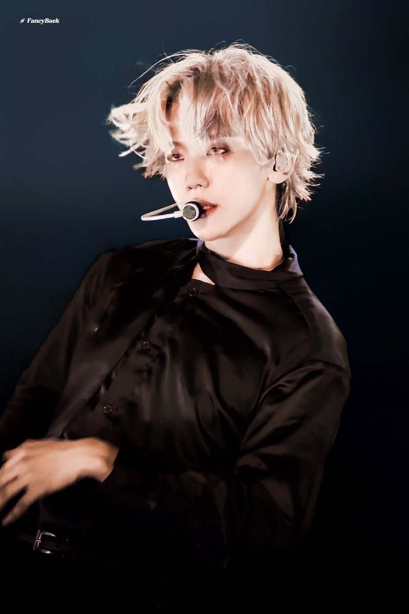 FancyBaek tweet media