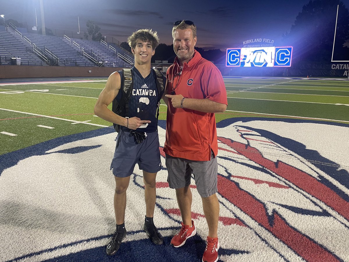 SotoKelly8's tweet image. Blessed & grateful for the opportunity to compete @CatawbaFootball camp under the lights!! Really appreciate the coaches for taking time to talk with me after the camp! Looking forward to coming back in the Fall for a home game!! @tyhaines16 @CoachVellucci @JSoftcheck…