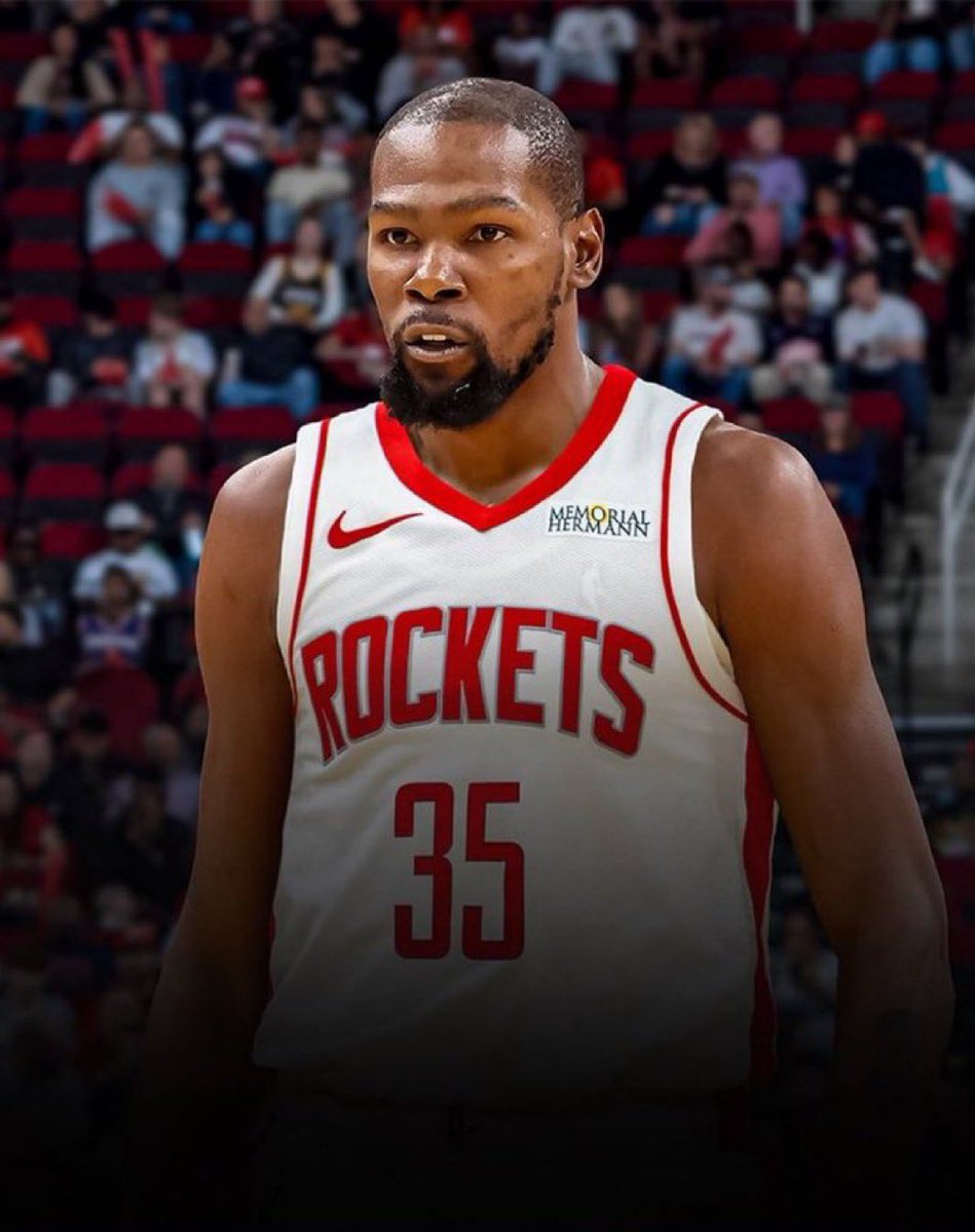KEVIND DURANT TRADED TO THE HOUSTON ROCKETS 🤯

Rockets receive:
Kevin Durant

Suns receive: 
Jalen Green
Dillon Brooks
10th pick in the 2025 draft 
Five second-round picks

(per <a href="/ShamsCharania/">Shams Charania</a>)