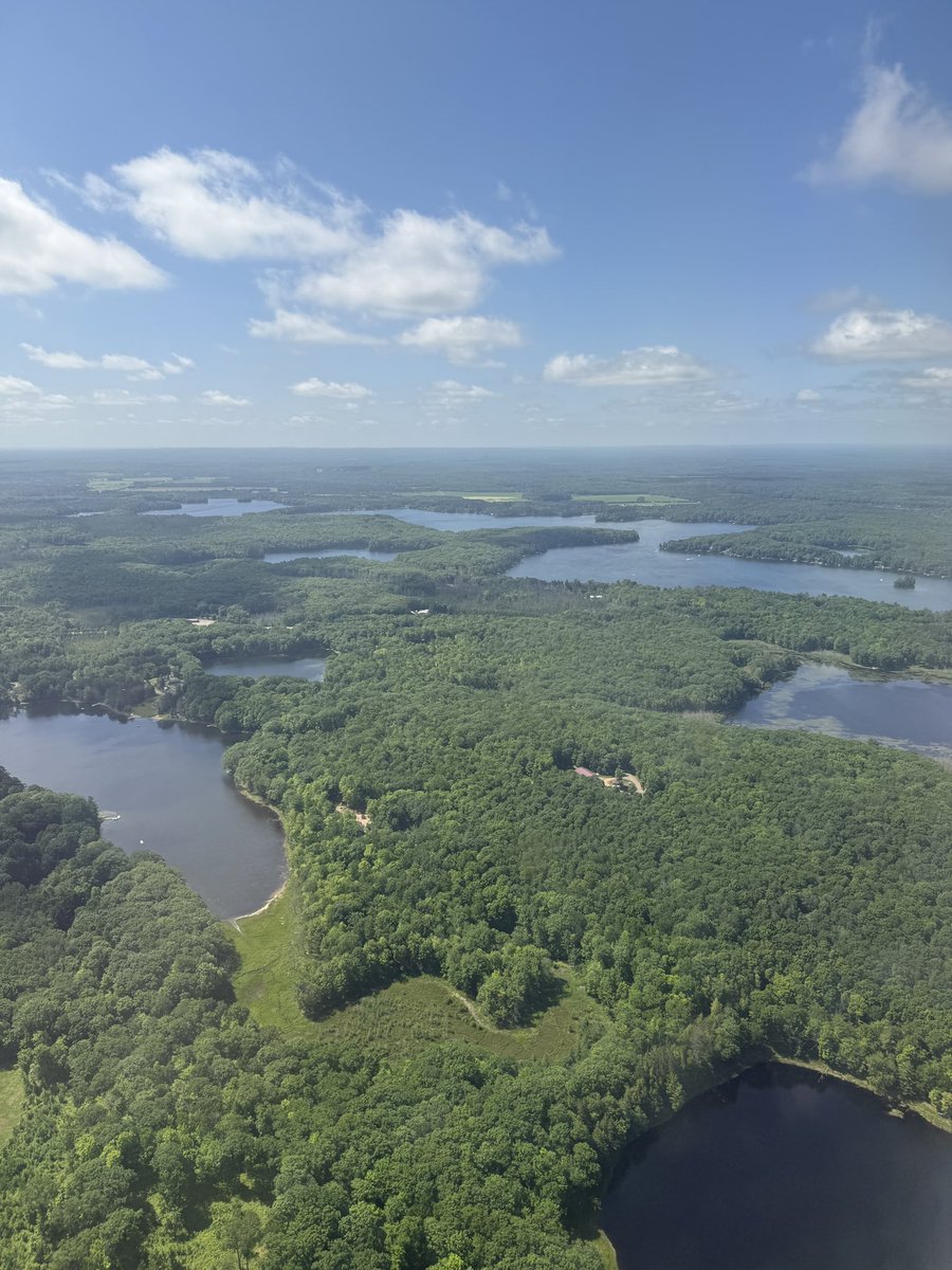 BenjiBacker's tweet photo. Today - above beautiful U.S. National Forest Service land 🇺🇸 https://t.co/zcoD8jz0hy