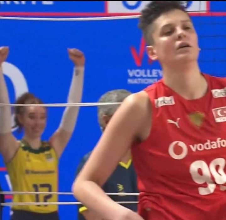 Meu sonho a Bergmann da uma bolada na Karakurt #voleinosportv