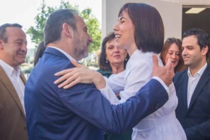 Vipaspa's tweet photo. @DianaMorantR @levante_emv @informacion_es Pues para no tener relación con él, cuando fue tu número dos por Valencia en 2023, se os veía muy unidos. https://t.co/K6T9dnLqFO
