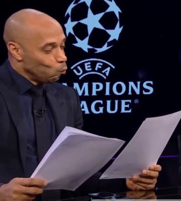 Lorch is using company resources to apply for a new job.