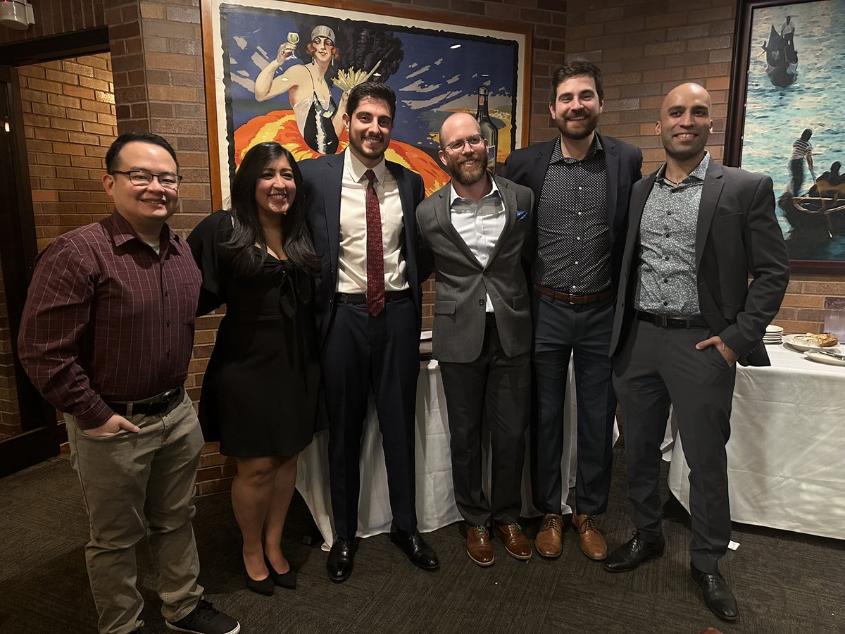 📸 Final photo of us <a href="/CreightonGI/">Creighton GI Fellowship</a> fellows ♥️ 

…before parting ways with the lovely <a href="/MohammedQasswal/">Mohammed Qasswal, MD</a> and #EvanDaugherty 🎓 

So grateful for their support as I grew from a baby fellow to…less of a baby 👶🏻

We’ll miss you loads 🥲🙋‍♂️ 
Omaha won’t be the same without y’all 🌆