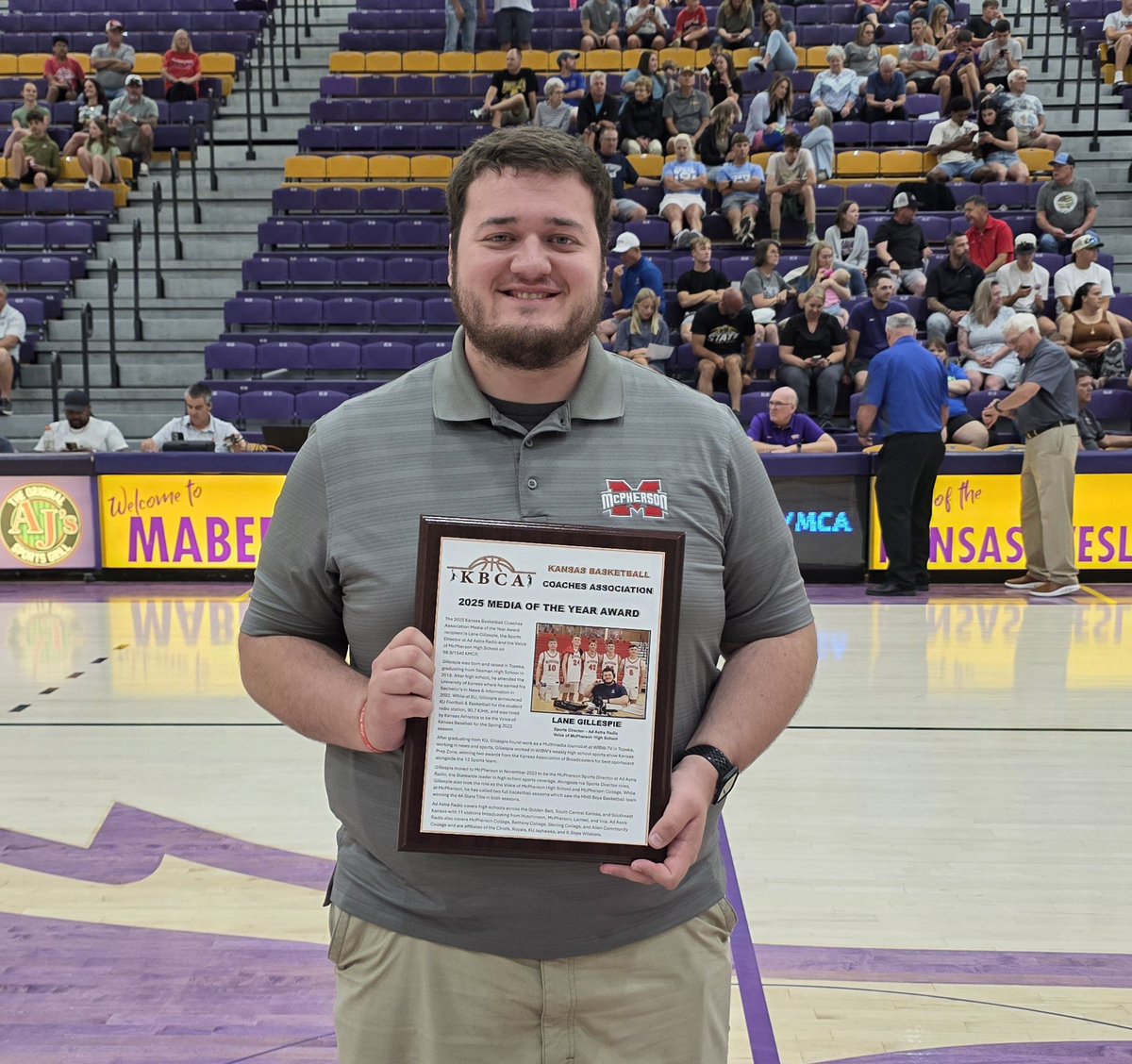 LaneGillPxP's tweet photo. Blessed beyond words.

Thanks again to the Kansas Basketball Coaches Association for the award and for recognizing me in Salina last night.

This one’s for all of you 🫶 https://t.co/HxLneFTFBt