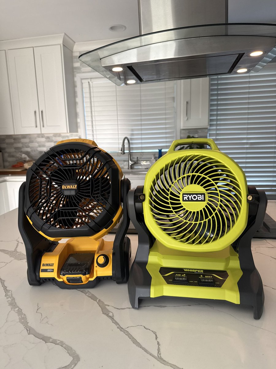 DevineEscape's tweet image. It’s a heat wave but that won’t stop me from golfing