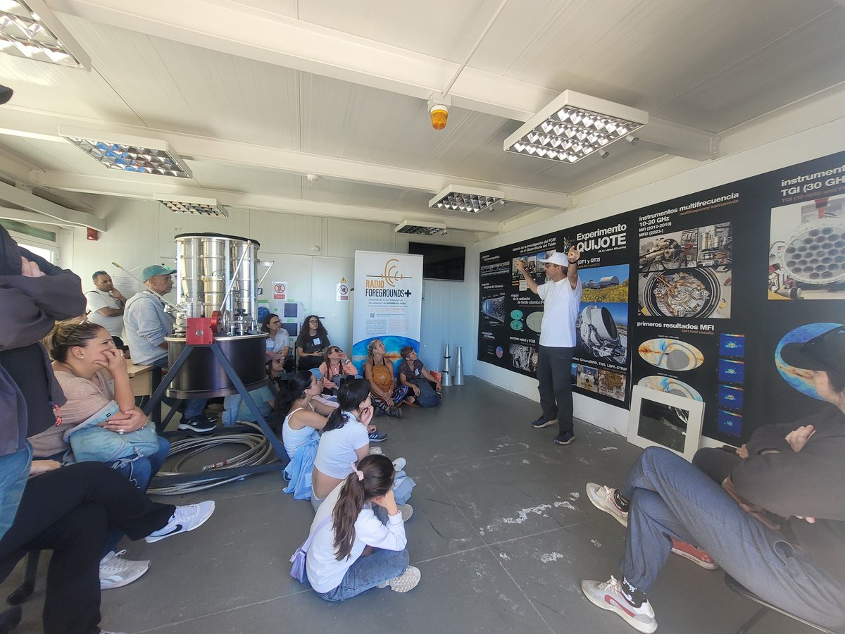 RadioForePlus's tweet photo. Again at the Open Doors Days at Teide Observatory! Fantastic day and many visitors at @QuijoteCMB  #RadioForegroundsPlus https://t.co/hWJK5wW215