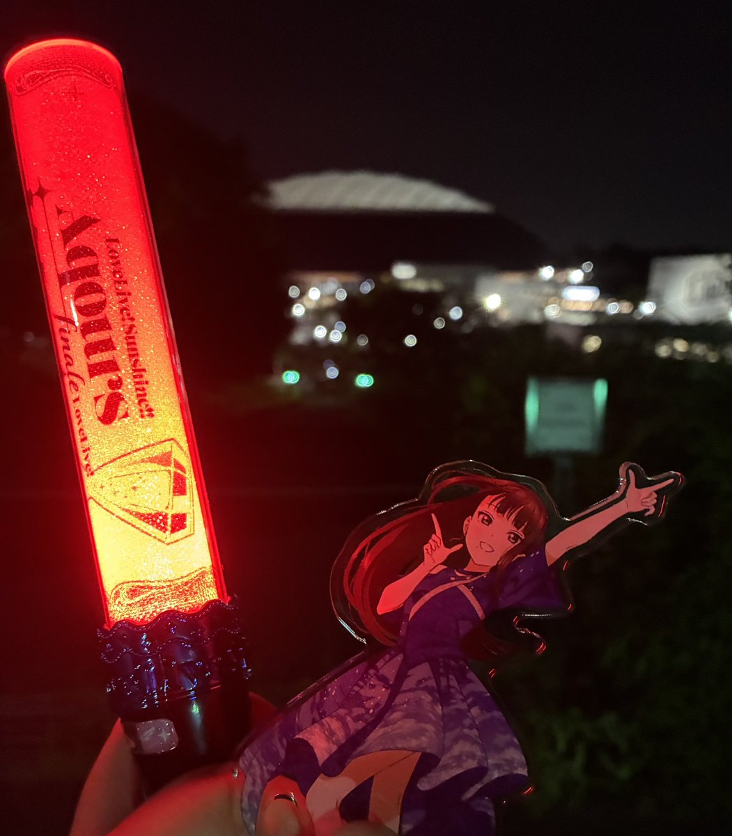 aimonn_momo's tweet photo. Aqoursフィナーレライブ最高だった🥺🥺
10年間Aqoursが大好きでダイヤちゃんが大好きでほんとよかった！！
最高の思い出をありがとう！
今までもこれからも大好きだよ❤️❤️ https://t.co/ZUZNXUNpo0