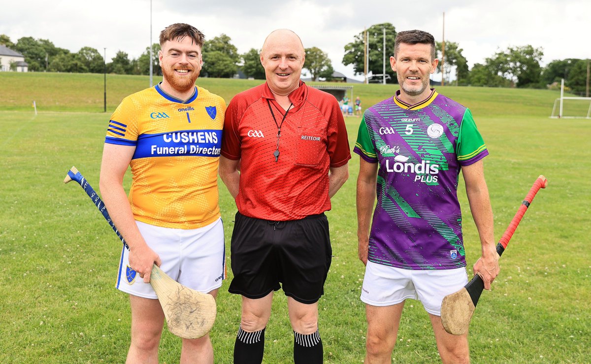 Ballinkillen hosted Setanta today in the JJ Kavanagh and Sons JHC where it was Setanta's first time ever to play an adult championship game. Ref Shane Foley with BK captain John Farrell and Setanta captain Liam Kenny. <a href="/Carlow_GAA/">Carlow GAA</a> <a href="/SetantaCarlow/">Setanta Ceatharlach Hurling/Camogie, Carlow Town</a> <a href="/BallinkillenHC/">Ballinkillen GAA</a> <a href="/TheLeftWingBack/">The Left Wing Back</a>