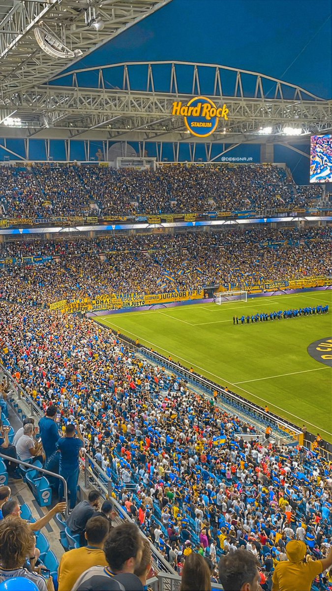 JuanCecchi's tweet photo. @frabigol 60MIL son mejores, y luchando contra el Bayer Munich, ustedes no le pudieron hacer un gol a Monterrey que les cantó que son de la B https://t.co/ZxKscJHKgi