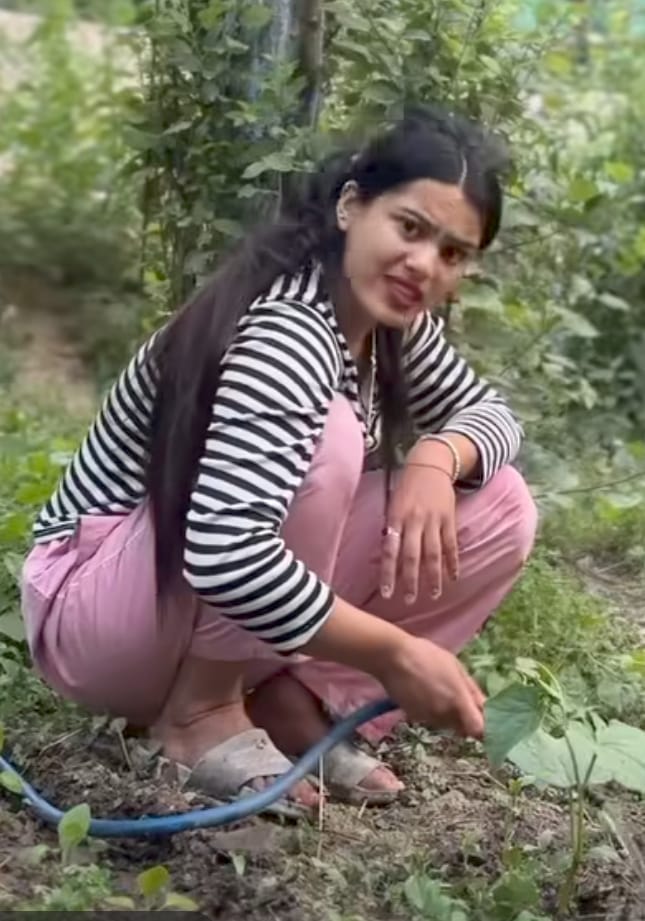 फाटक बहन के ❤️मडे ये ग़लत जानकारी फैल रहा है , हिंदू होकर हिंदू को बदनाम कर रहा है और खुद की ब्राह्मण बताता है। ये दोनों सोशल मीडिया पर वीडियो बनाते हैं। ये रहा लिंक 
facebook.com/share/r/16Q2eG…

माफी मांग फाटक चादरमोद 🤬🤬🤬