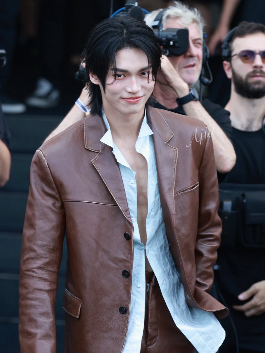 Chisabluebird's tweet photo. มีเสน่ห์เหลือเกิน 

WIN STUNNING IN PRADA

#PRADASS26xWIN
#PRADASS26 #Prada
#winmetawin https://t.co/VJTvqObhDs