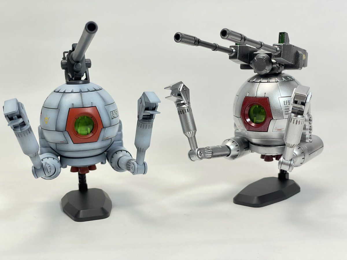 HGUCボール完成！
２つあるなら違う色でと塗ってみた。
初心者にしては頑張った。

#ガンダム
#ガンプラ
#プラモデルライフ
#50の手習い