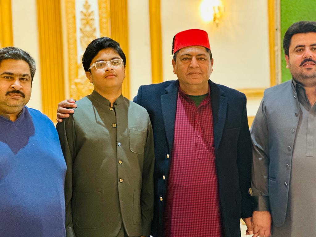 IRAN WIIL BE VICTORIOUS INSHALLHA, 
INSHALLHA IRAN WILL BE VICTORIOUS, 
WE ALL ARE WITH IRAN  IRAN IS OUR GREATEST MUSLIM ISLAMIC BROTHER, 
FROM PAKISTAN 🇵🇰. 
ALL UMMHA MUSLIM WORLD  MUST UNITE AGAINST AGGRESSION OF ISRAEL