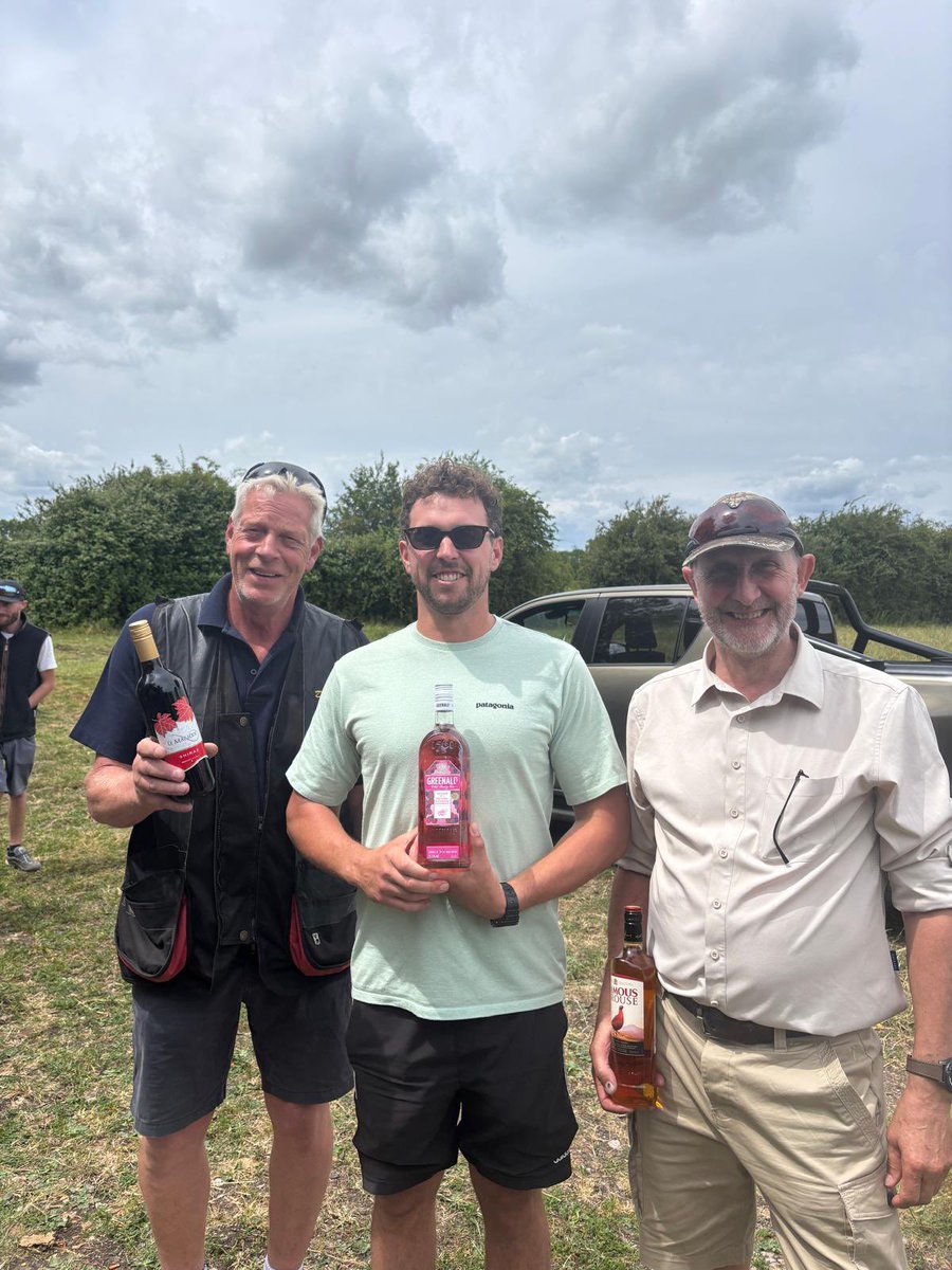 LMGunClub's tweet photo. Pete and Duncan’s shoot was won by James Atherton 74/80 (great shooting James 👍🏻) - runners up Digger and John Clark both on 67, surprisingly Digger got it on the count back 😂 https://t.co/Bq67N8epjg