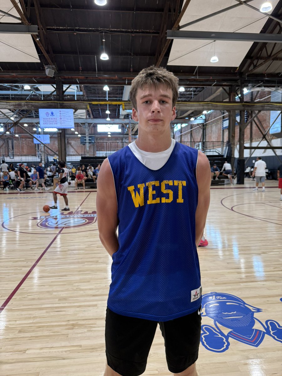 Ben Magnotta (@ben_magnotta) on Twitter photo 👀 2027 6-6 Brady Moore (<a href="/_bmoore11/">Brady Moore</a>) of <a href="/dwesthoops/">Downingtown West</a> made his presence felt today, posting a 12-point, 10-rebound double-double. Steals and blocks in the mix. Active on the glass, vocal on both ends, and a driving force at the rim in a 49-29 win over Central Regional (N.J.). 👀 2027 6-6 Brady Moore (<a href="/_bmoore11/">Brady Moore</a>) of <a href="/dwesthoops/">Downingtown West</a> made his presence felt today, posting a 12-point, 10-rebound double-double. Steals and blocks in the mix. Active on the glass, vocal on both ends, and a driving force at the rim in a 49-29 win over Central Regional (N.J.).