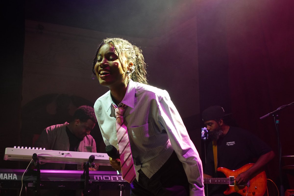 callmesevana's tweet image. 🇬🇧🇬🇧NEED ME UK TOURRRR🇬🇧🇬🇧 ❤︎ ♡ ᢉ𐭩 @tessellated