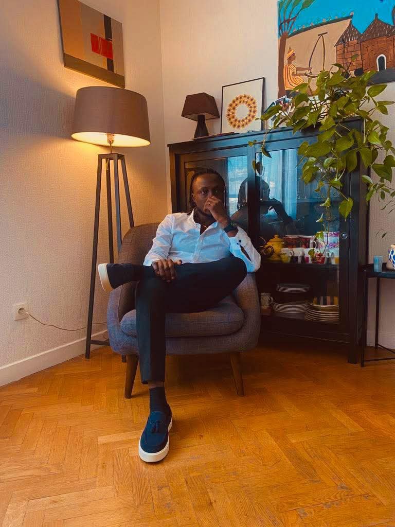 22 juin 2025
Je fête mes 39 ANS
Je fête une nouvelle page de ma vie 

Au soir de mes 40 ans à venir j’ai eu énormément de succès et d'echecs, je bénis JÉSUS pour cela.

Mais il est temps pour moi de me mettre à l’écart et rechercher VRAIMENT JÉSUS .
C’est ce qui me manque .