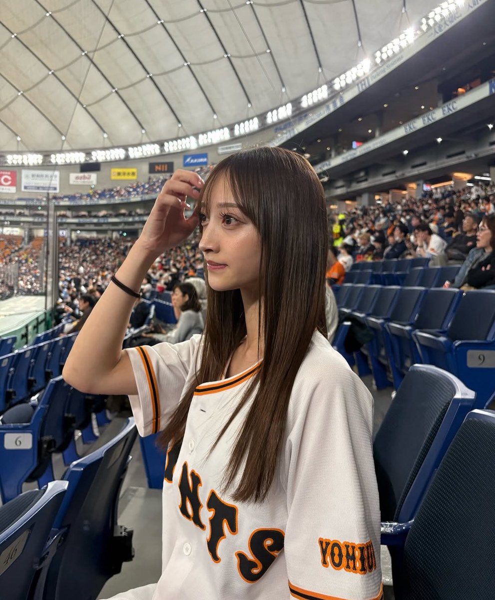 明日夜野球なくてし暇だよ〜って人🙋🏼‍♀️
沢山お話しよ！待ってるよ〜！⚾️💞

loft-prj.co.jp/schedule/naked…