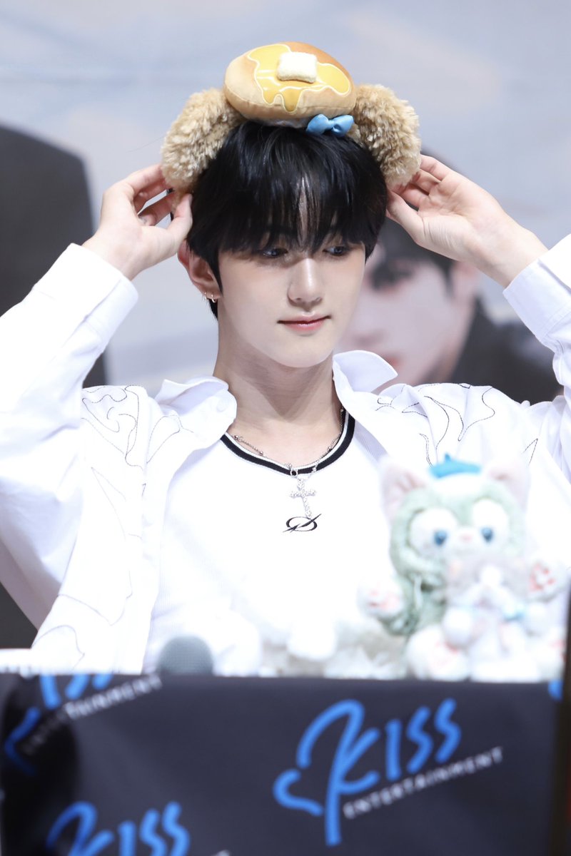 SoP1bio's tweet photo. 250622 MEGURO

🧸

#경문 #KYUNGMUN 
#유나이트 #YOUNITE https://t.co/No4CURkecP