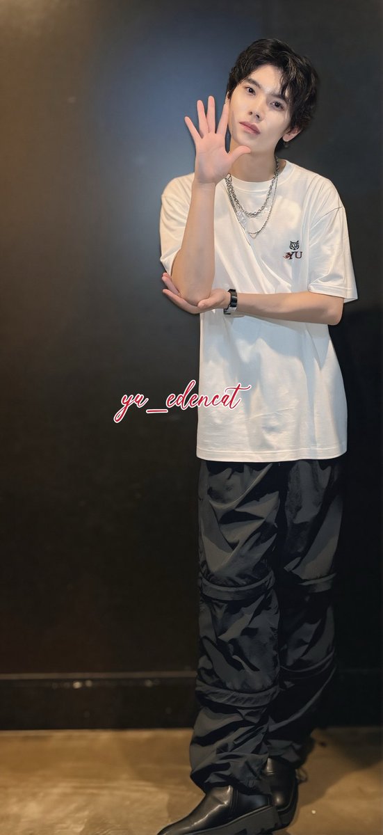 Edencat4's tweet photo. 「YU 5th Anniversary Asia Tour -vs YU-大阪」

@YU_Staff_  #楊宇騰 #楊宇騰Yu #楊宇騰出道五週年亞洲巡演 https://t.co/k0jVnpzaVH