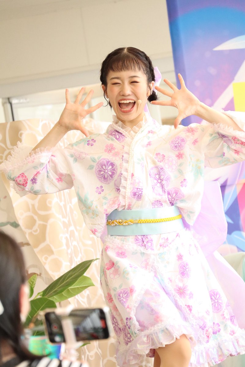 WhiteReve_72's tweet photo. あかちゃん。 https://t.co/cOcIXk75WU