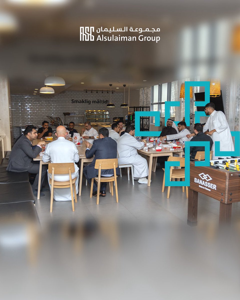 في مجموعة السليمان، احتفلنا بيوم الأب بطريقتنا؛ مساج، حلاقة، ألعاب، ووجبة هنية في الختام. 💙

This Father’s Day at Alsulaiman Group was all about celebrating our heroes—with massages, fresh cuts, games, and a hearty meal to top it off. 💙
