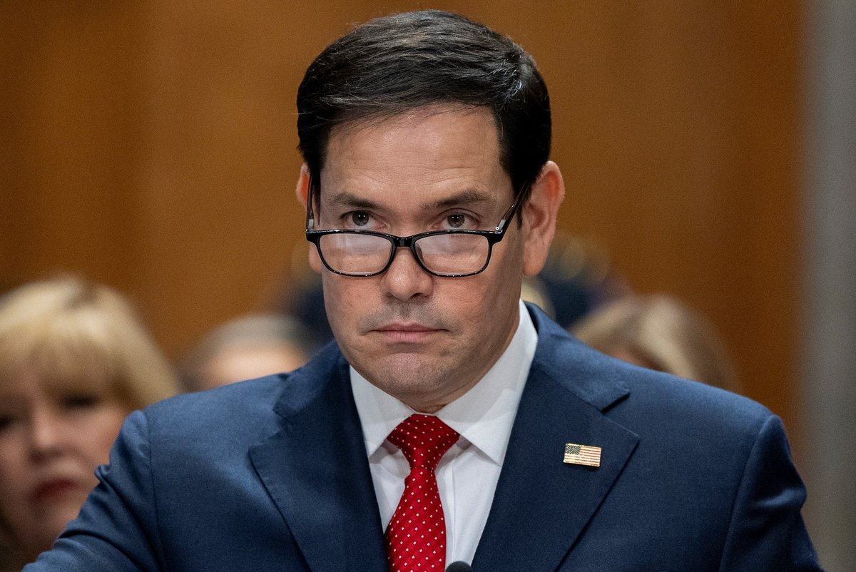 🚨 ABD Dışişleri Bakanı Marco Rubio:

▫️ "İran'la savaş istemiyoruz."

▫️ "ABD'nin İran'da rejim değişikliği gibi bir amacı yok."

▫️ "İran'la görüşmeye hazırız ve teklifimiz hala geçerli."