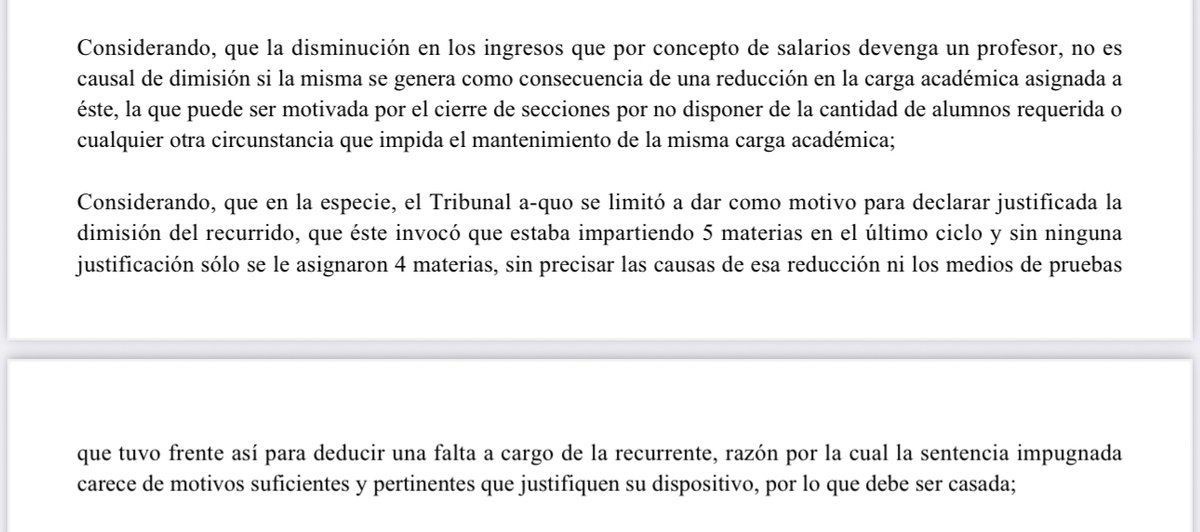 Dimisión por disminución de ingresos de profesor universitario. La disminución de los ingresos que, por concepto de salarios, devenga un profesor universitario no es una causal de dimisión si la misma se genera como consecuencia de una reducción de la carga académica asignada que