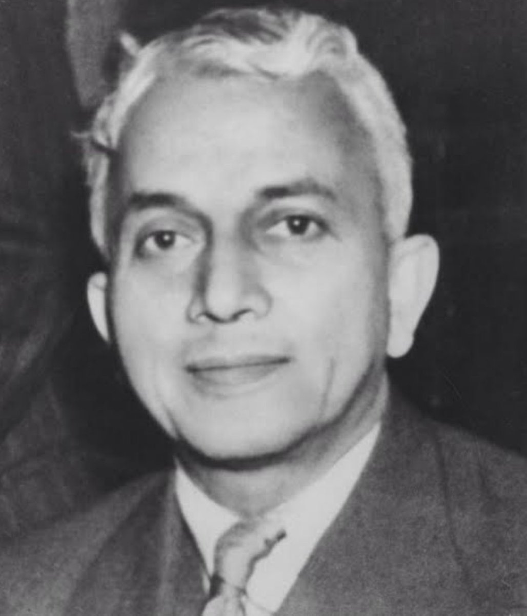 50 हज़ार ट्वीट  केवल ढाई घंटे में ।

इतने तो कुल अंबेडकरी गैंग के सदस्य भी नहीं होंगे ।

बीएन राव साहब  एक नंबर पर पिछले ढाई घंटे से टेंड कर रहे हैं 

धन्यवाद सनातनियों 

#संविधान_निर्माता_BN_राव