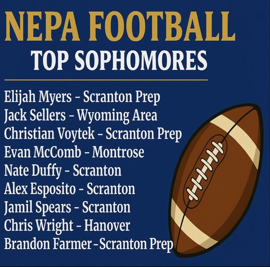 bfarmer_5's tweet image. Scranton Prep coming through! 
💜💛
#scrantonprep @scrantonprep #sophmoreyearready