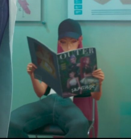 youandialsoexo's tweet photo. Glancing over her glasses, manspreading, piercing look on her face, scaring the hoes.. I mean there's NO WAY she's fully STRAIGHT imo just sayinnn

#KPOPDEMONHUNTERS  #MIRA https://t.co/13U6In2VfR
