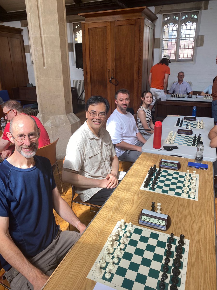 ClubEpsom's tweet image. Well done to all three of our Epsom teams who outperformed their seedings at the SCCU London Team Rapidplay yesterday. We had a great time and are now looking forward to hosting our own rapidplay event next Saturday.