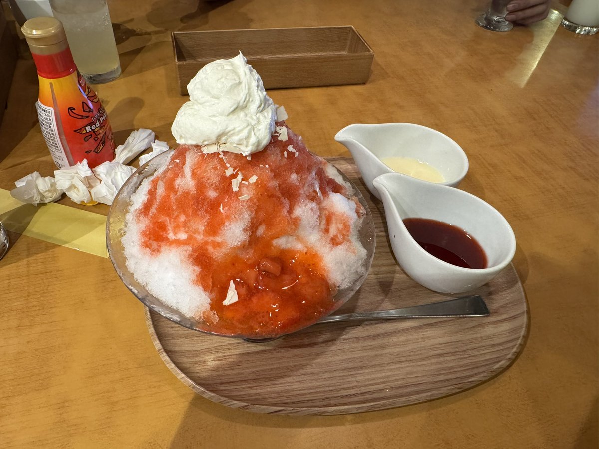 binbou_FD3S's tweet image. 久しぶりに仲間内とドライブ出来て
とっっっても気分が良いです💖💖💖
エアコンブローにより滝汗でしたが
良い休日になりましたので良しとしましょう笑笑✨✨✨✨✨
次回はエアコンフルチューンですな😔