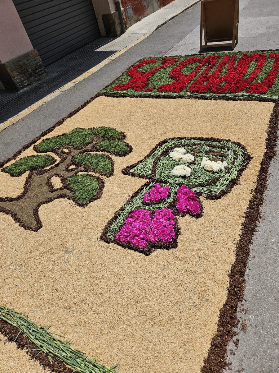 associacio el far tweet media