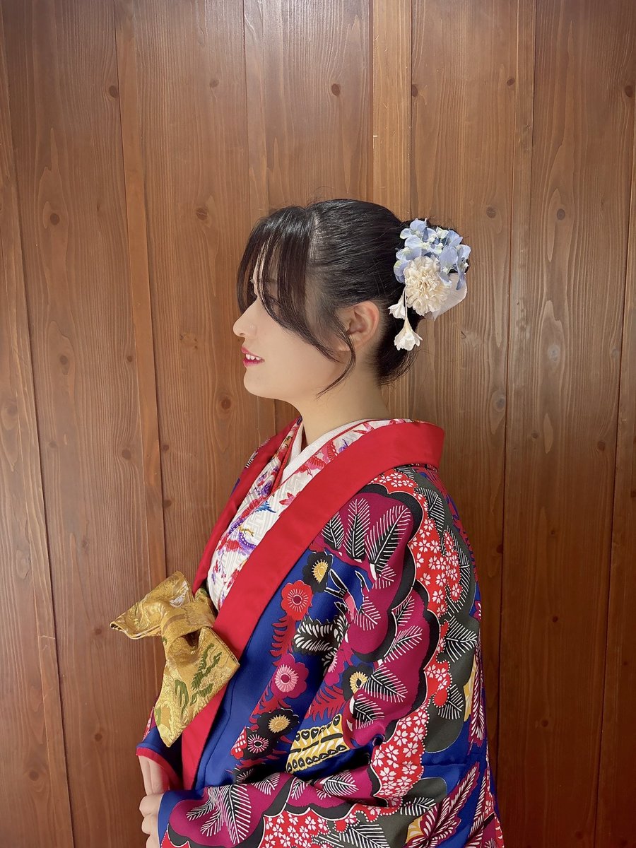 itr_shieri's tweet photo. 琉装どうですか？🌺🌴💙 https://t.co/9umLgjOZZ4