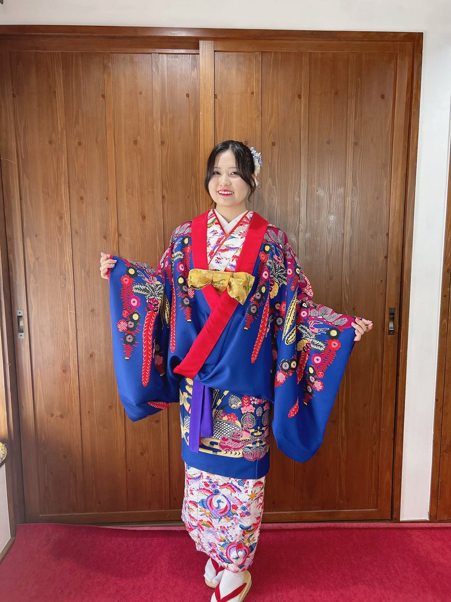 itr_shieri's tweet photo. 琉装どうですか？🌺🌴💙 https://t.co/9umLgjOZZ4