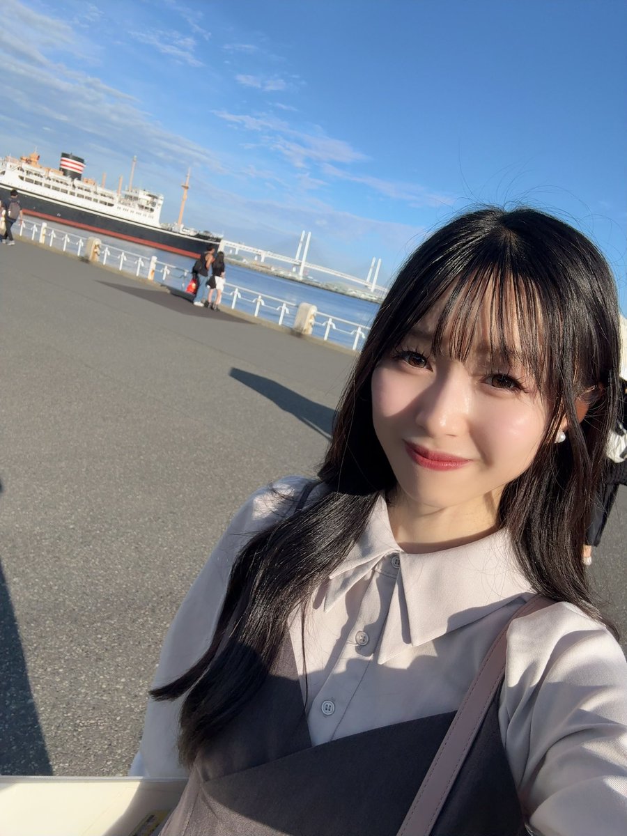 こばやしみゆ (@oimooooochann) on Twitter photo 🎋横浜七夕祭り2025🎋
7月5日・6日まで残り2週間となりましたー!!!
会場である山下公園の景色は1日中素敵なので、観光にもおすすめです🫧🫧
日光浴🌞
<a href="/narrow_official/">オーディションサイトnarrow(ナロー)公式</a>
#横浜七夕祭り
#横浜七夕祭りアンバサダー
#七夕祭り
#横浜イベント
#山下公園イベント 🎋横浜七夕祭り2025🎋
7月5日・6日まで残り2週間となりましたー!!!
会場である山下公園の景色は1日中素敵なので、観光にもおすすめです🫧🫧
日光浴🌞
<a href="/narrow_official/">オーディションサイトnarrow(ナロー)公式</a>
#横浜七夕祭り
#横浜七夕祭りアンバサダー
#七夕祭り
#横浜イベント
#山下公園イベント