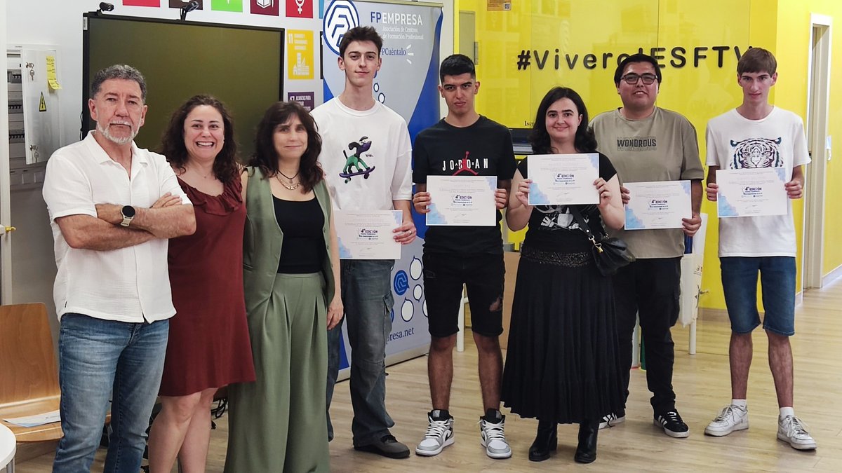 MásInterésMadrid (@interesmas) on Twitter photo ✏️ El IES Francisco Tomás y Valiente, galardonado en la 4ª edición de los Premios Transferencia de Conocimiento de la #FP. #educación #formacion #Madrid <a href="/iestomvalmadrid/">IES Tomas y Valiente</a>
masinteresmadrid.com/el-ies-francis… ✏️ El IES Francisco Tomás y Valiente, galardonado en la 4ª edición de los Premios Transferencia de Conocimiento de la #FP. #educación #formacion #Madrid <a href="/iestomvalmadrid/">IES Tomas y Valiente</a>
masinteresmadrid.com/el-ies-francis…